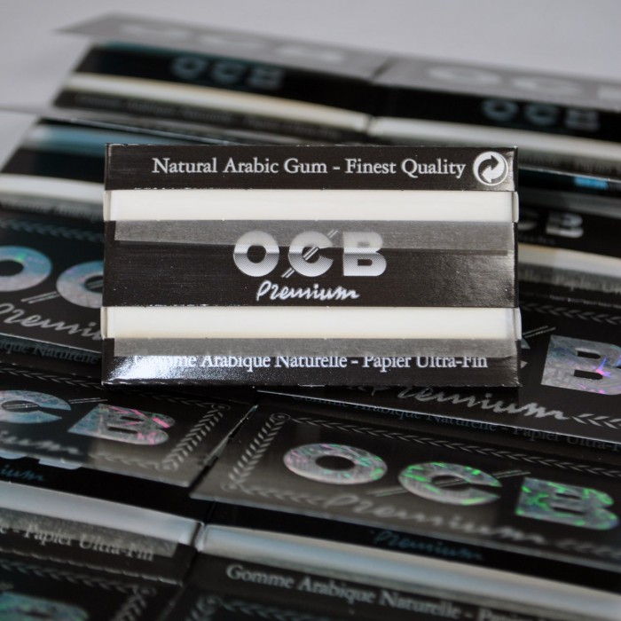 Other & unclassified - Papier à cigarettes OCB premium (Gomme arabique  naturelle, Papier fin et transparent, Filigrané) (vert)